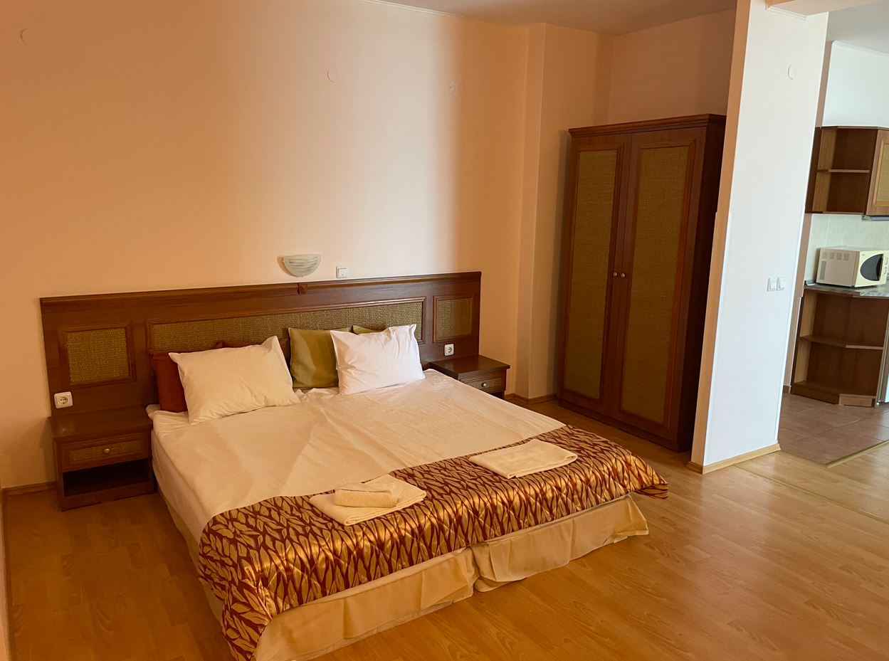 Sveti Vlas: elegantní dvoupokojový apartmán s přímým výhledem na moře