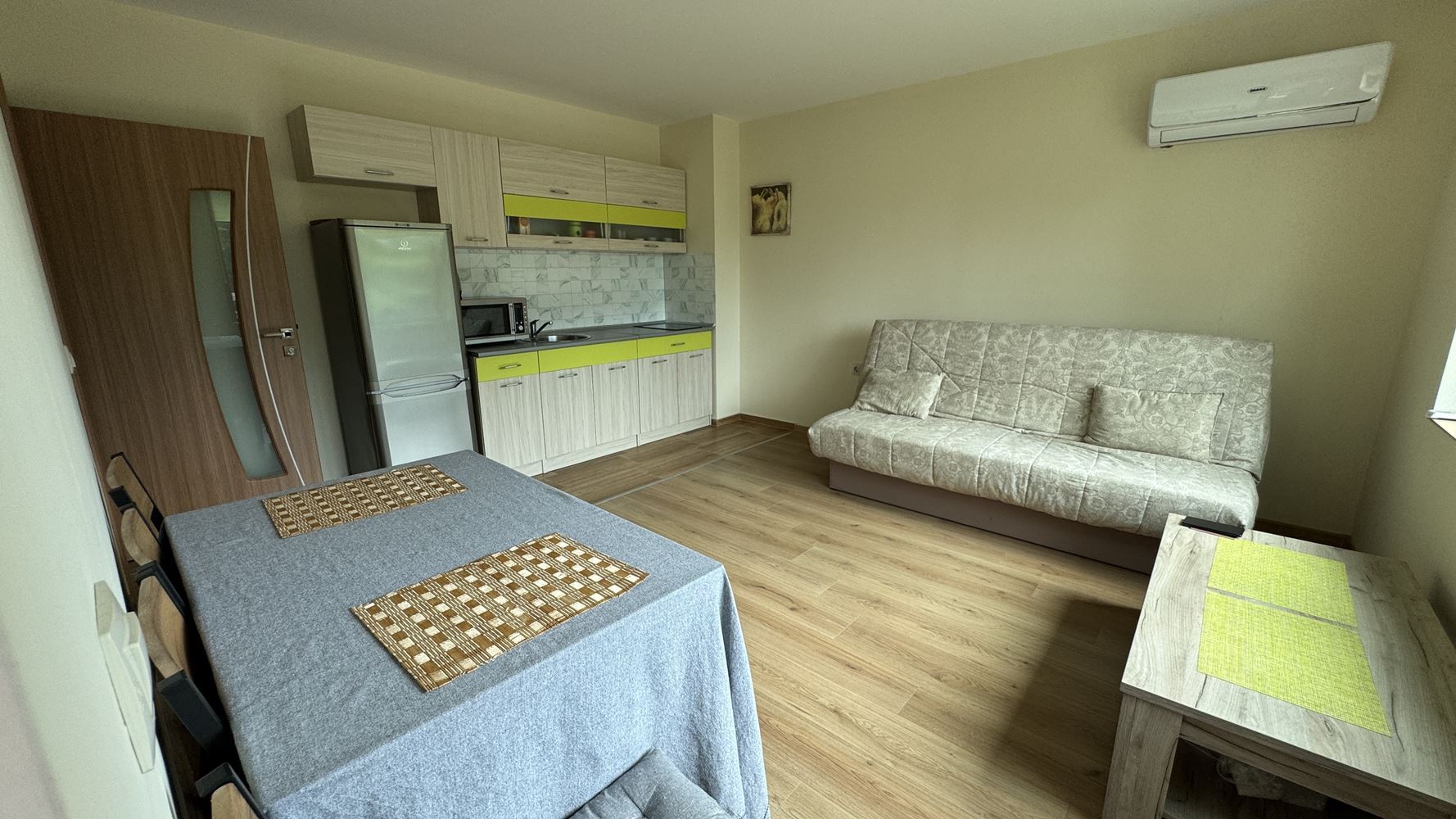 Apartmán s jednou ložnicí jen pár kroků od moře v srdci Starého Města Pomorie