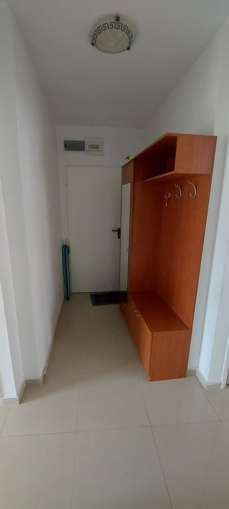 Apartmán s jednou ložnicí ve Sveti Vlas s nízkým poplatkem za údržbu a vybavením pro celoroční využití
