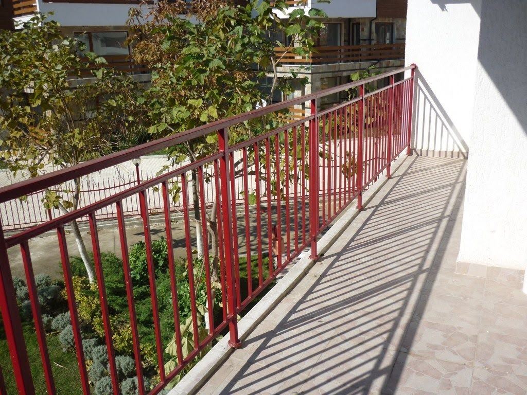 Plně zařízený apartmán s jednou ložnicí přímo u pláže s výhledem na moře v Elenite