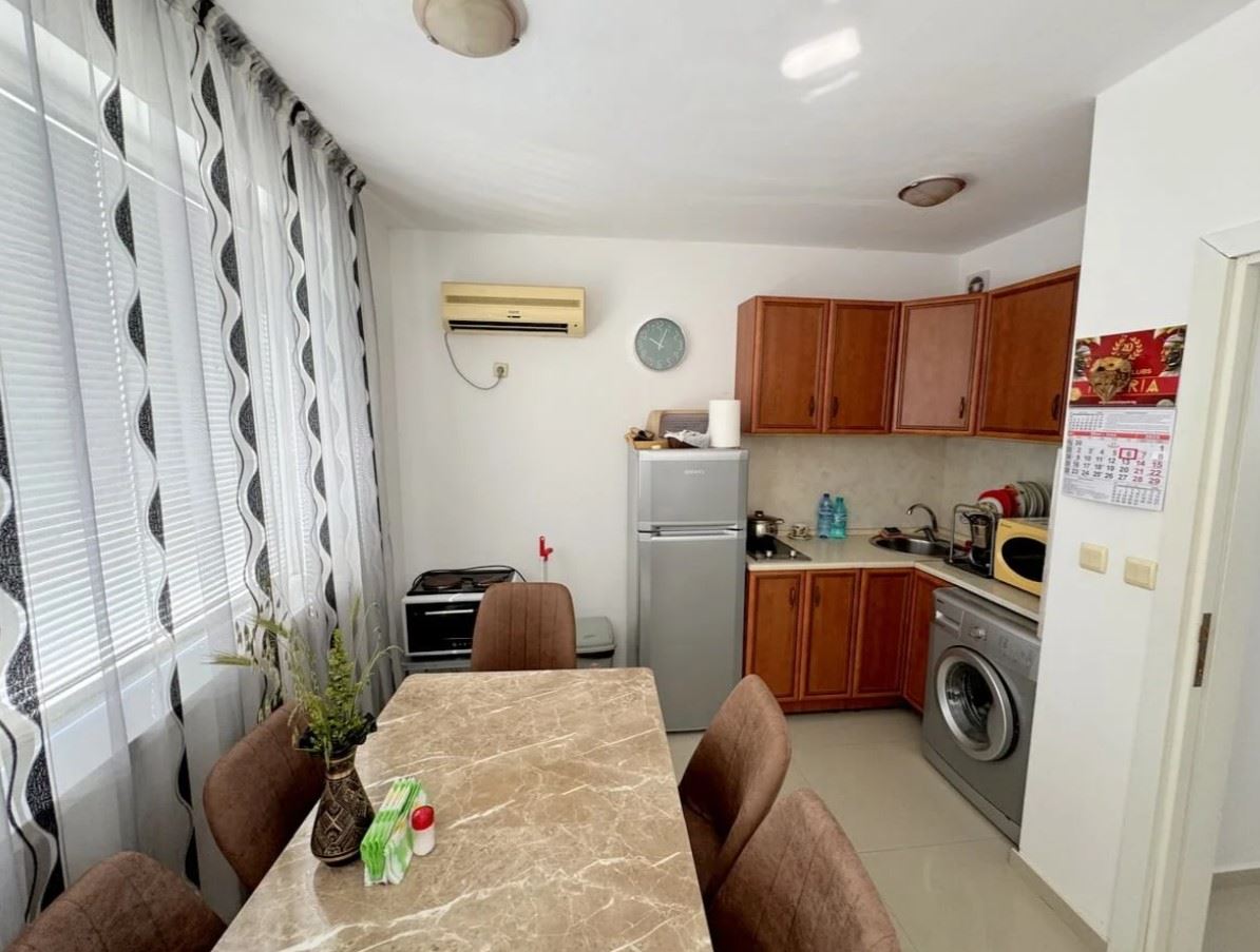 Apartmán s jednou ložnicí v Ravdě – kompletně zařízený, v obytném domě a 500 metrů od moře