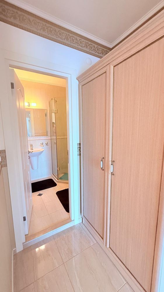 Luxusní dvoupokojový apartmán v komplexu v Nesebaru – 200 metrů od pláže, výhled na bazén a zahradu