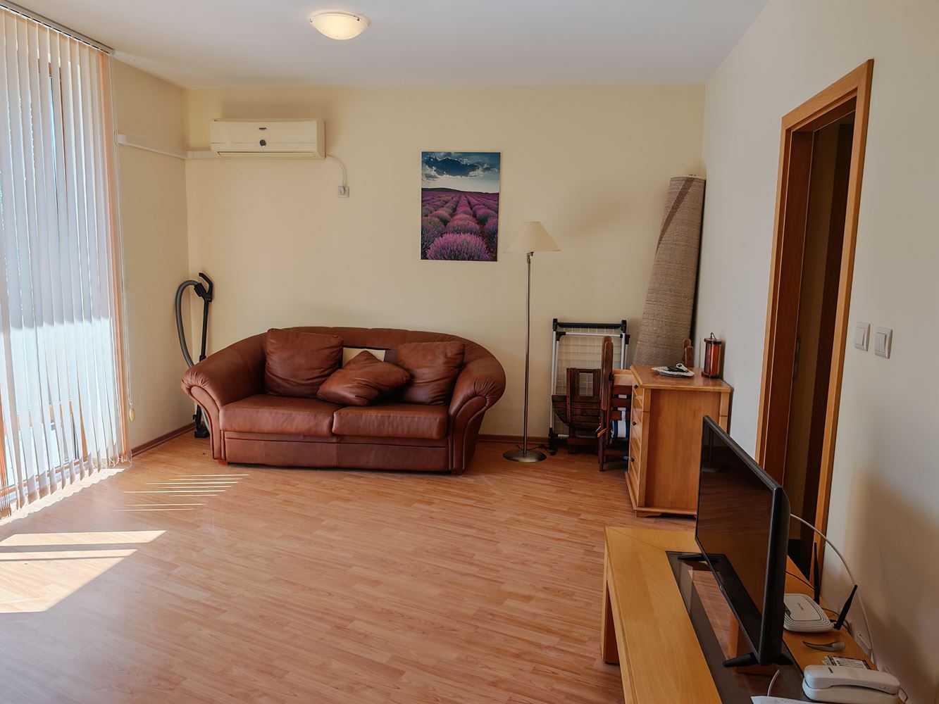 Dvoupokojový byt v první linii ve Sveti Vlasu – prestižní komplex se 7 bazény a SPA