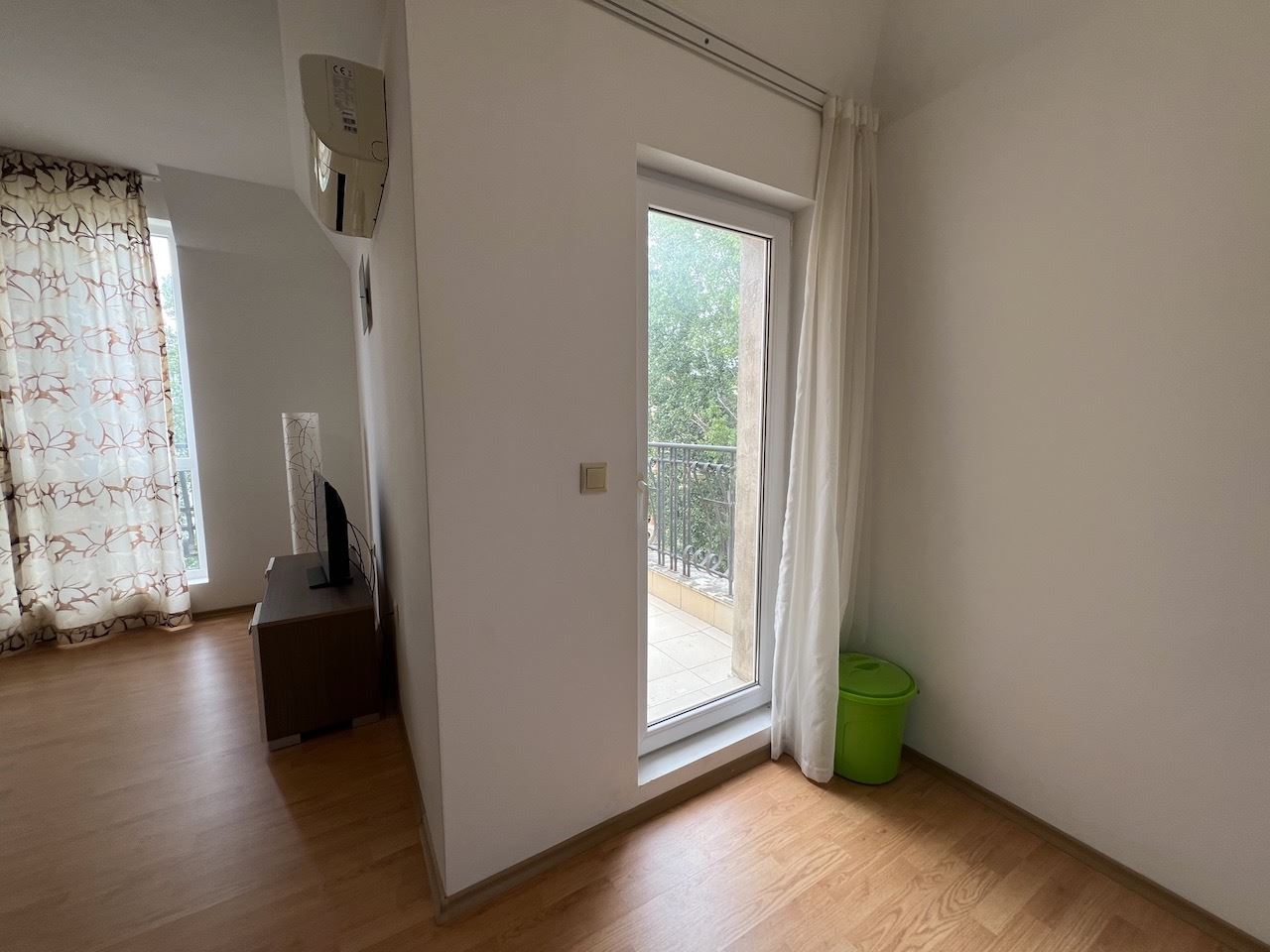 Apartmán s jednou ložnicí v Slunečném pobřeží – připravený k užívání a pronájmu