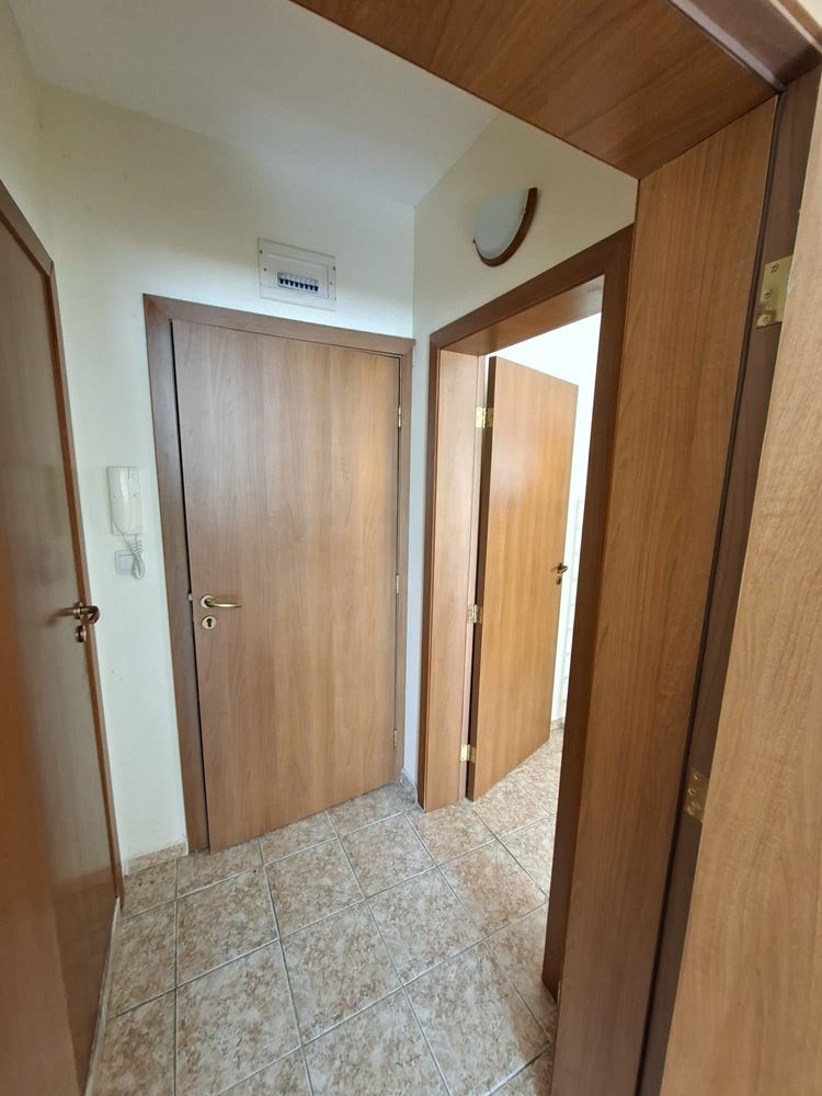 Apartmán s jednou ložnicí 300 metrů od moře v Ravdě – výborná investice a komfort pro celou rodinu