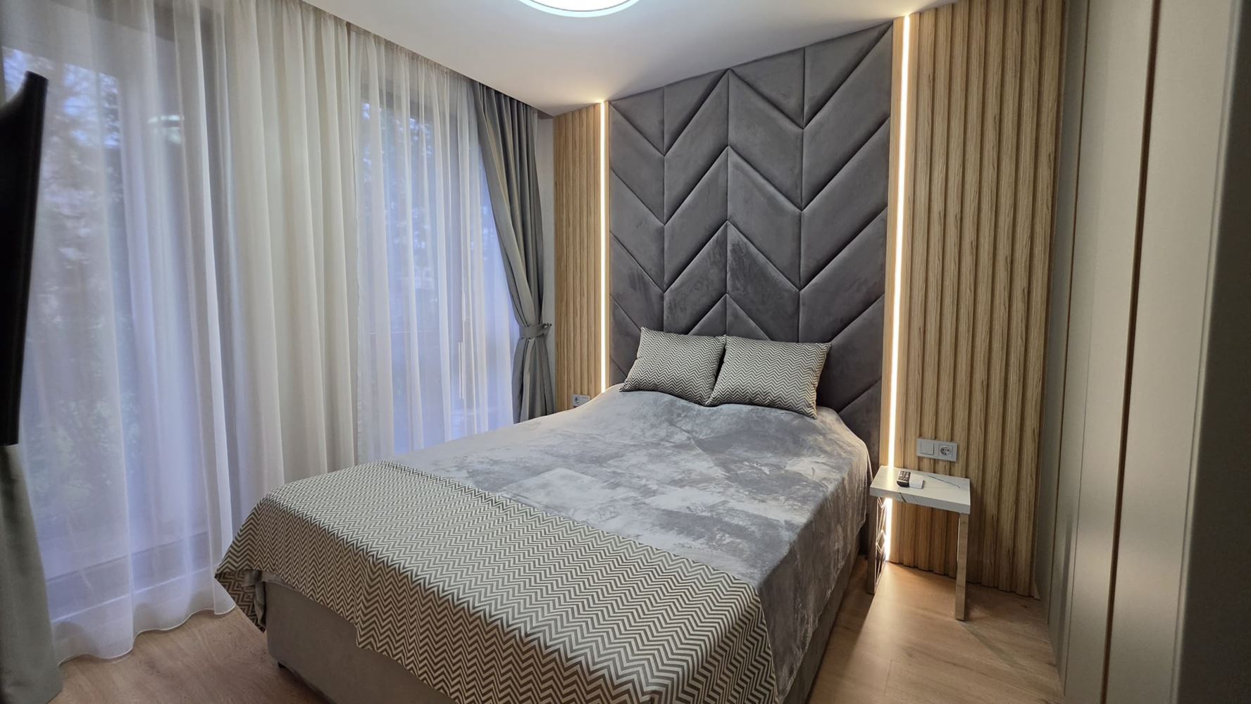 Útulný byt s jednou ložnicí v luxusním komplexu v Slunečném pobřeží