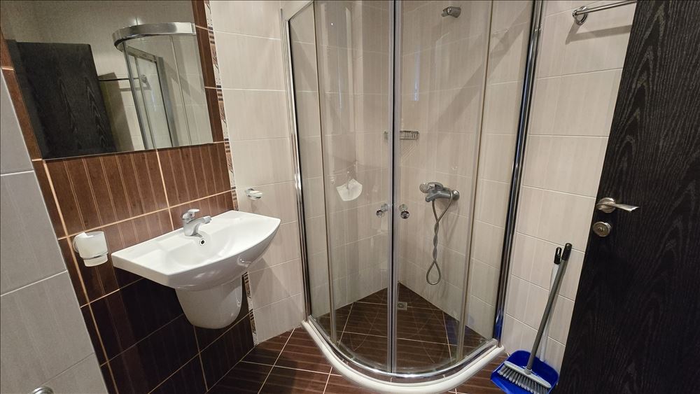 Elegantní studio v elitním komplexu v Sarafovu – jen pár kroků od pláže, luxus, SPA a bazén přímo před vámi