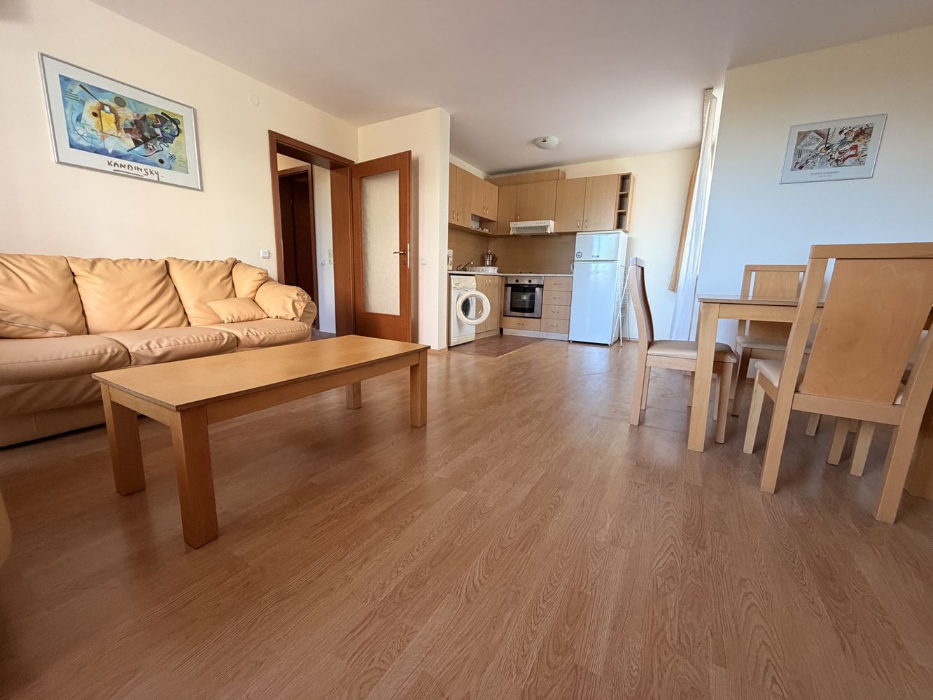 Absolutně první linie v Sveti Vlas! Prostorný apartmán s jednou ložnicí a nádherným výhledem na moře