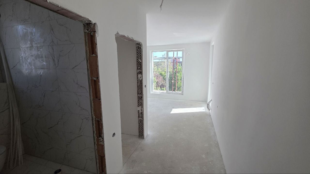 Studio bez poplatku za údržbu ve Slunečném Pobřeží – komfort a pohodlí jen několik minut od moře