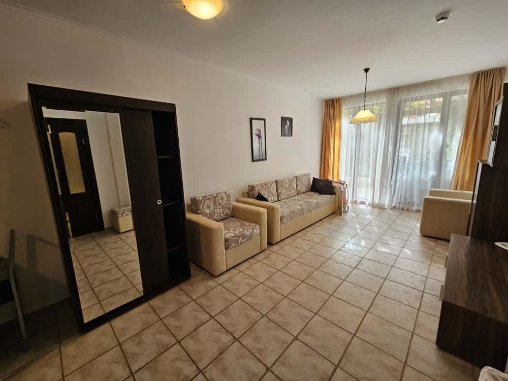 Apartmán s jednou ložnicí se zahradou a verandou v eko-komplexu u Slunečného pobřeží