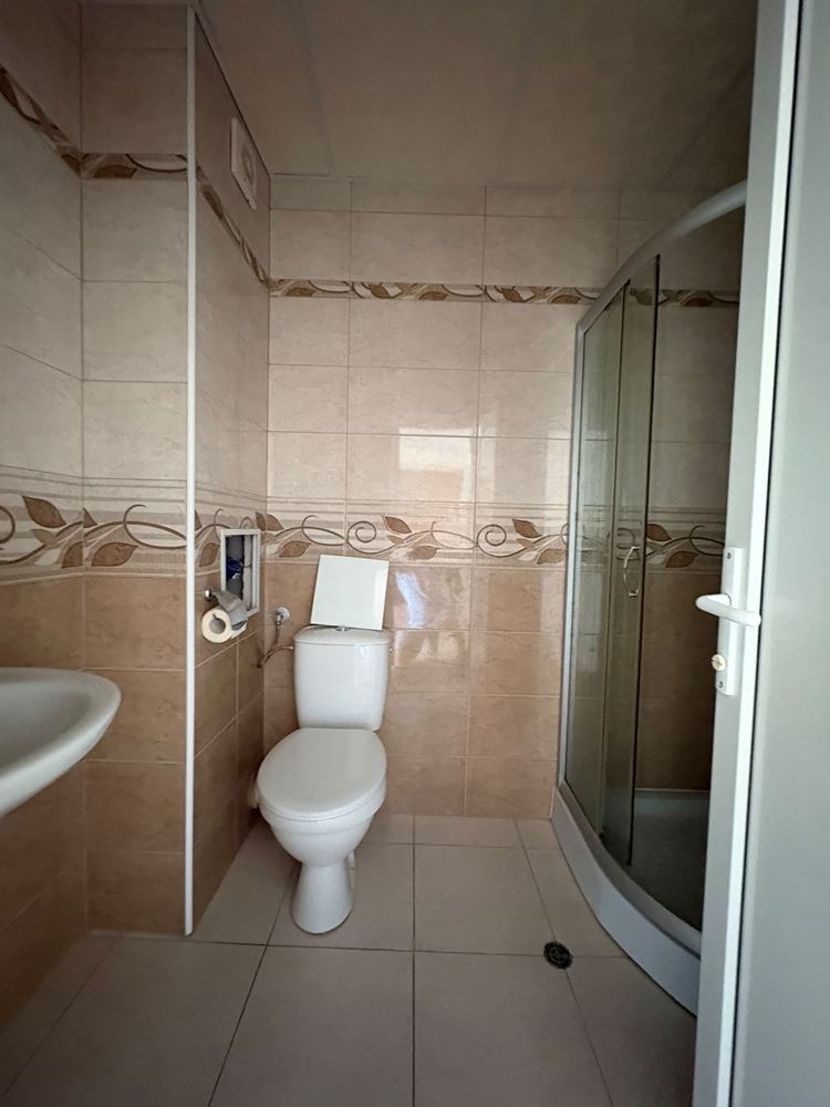 Pomorie 300 m od moře – zařízený apartmán s jednou ložnicí v komplexu s bazénem
