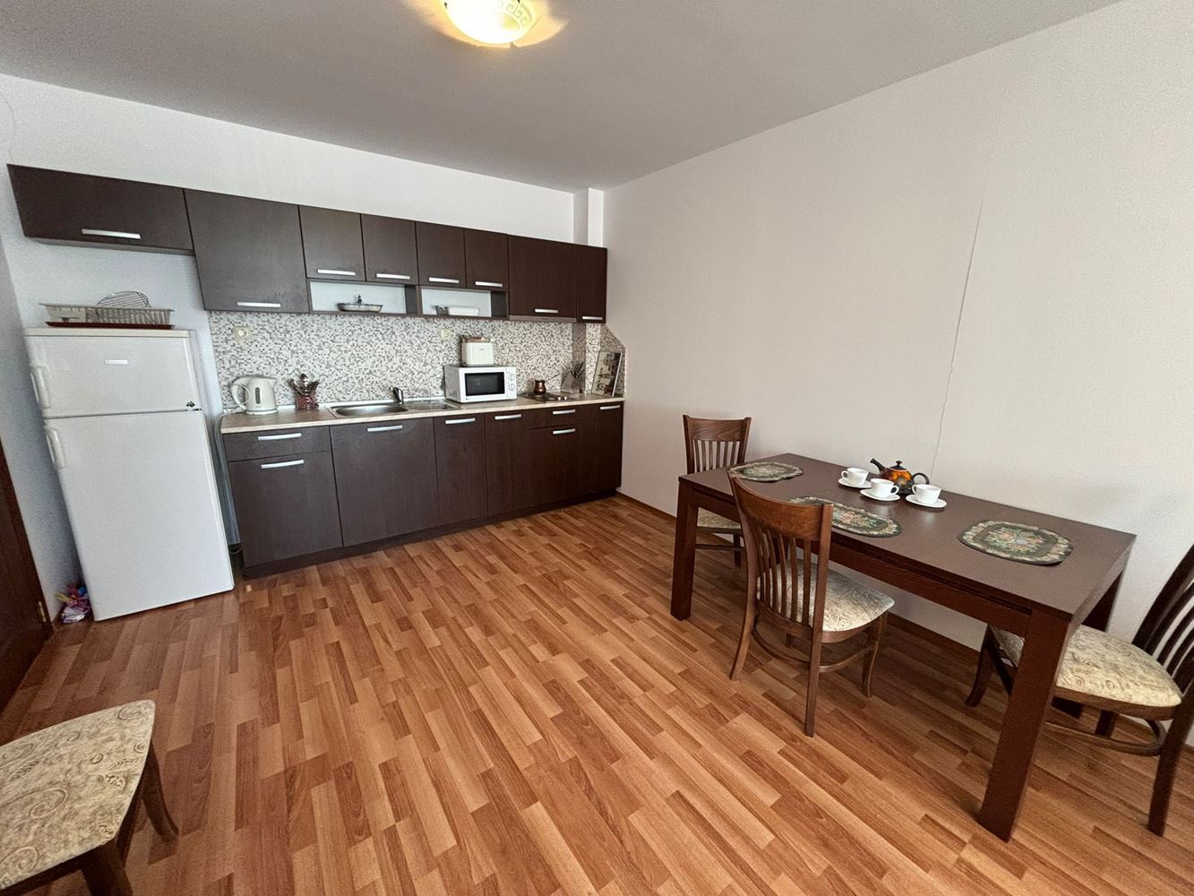 Prostorný apartmán s jednou ložnicí poblíž Cacao Beach na Slunečním pobřeží