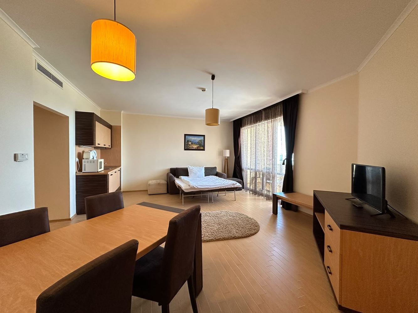 Apartmán s působivým panoramatickým výhledem na moře v první linii v Sunny Beach