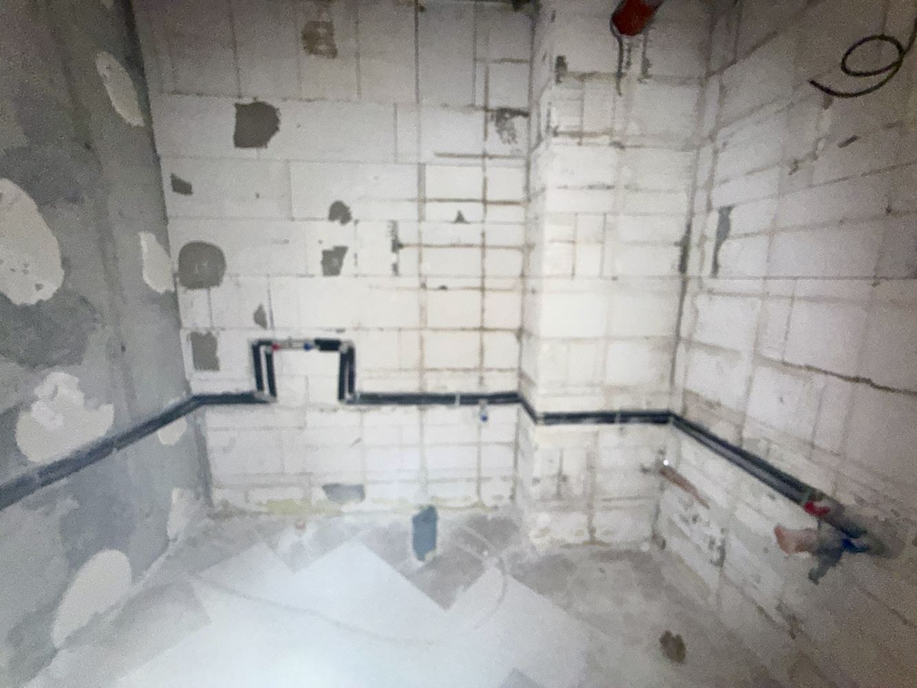 Prostorné studio s výhledem na moře v Sveti Vlas – připravené k dokončení podle vašich představ