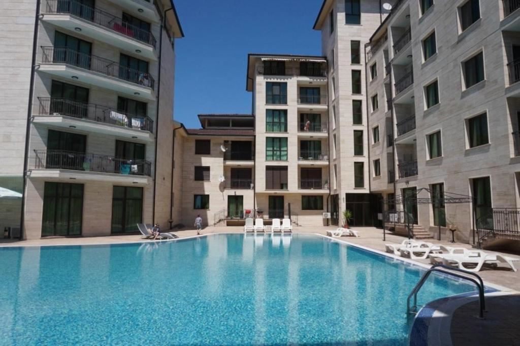 Jedno-ložnicový apartmán v centru Sunny Beach – zařízený, přízemí s výbornou polohou