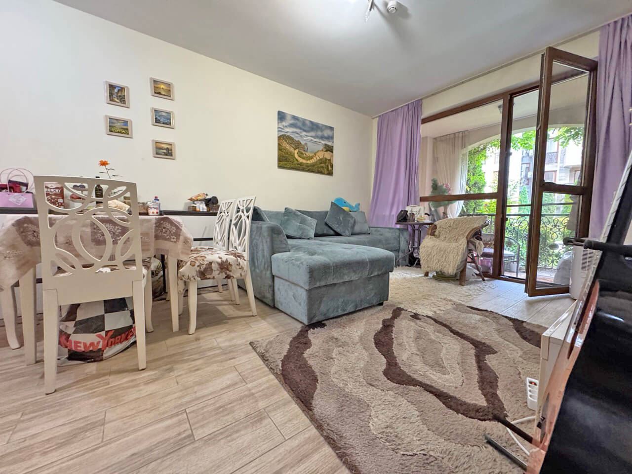 Luxusní apartmán s jednou ložnicí s výhledem do parku v prestižním komplexu ve Slunečném pobřeží