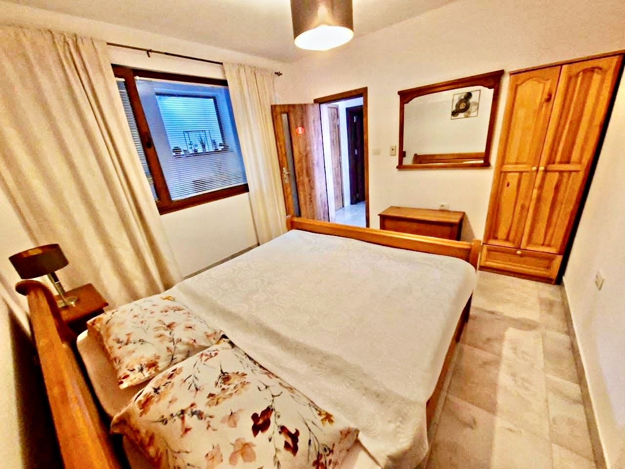Luxusní apartmán se dvěma ložnicemi na první linii ve VIP zóně Sveti Vlas