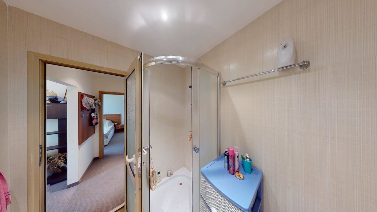 Světlý dvoupokojový apartmán na Slunečném pobřeží – komfort, bezpečí a výborná infrastruktura