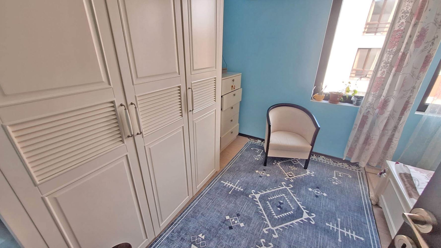 Stylový apartmán s jednou ložnicí 300 metrů od moře ve Sveti Vlas
