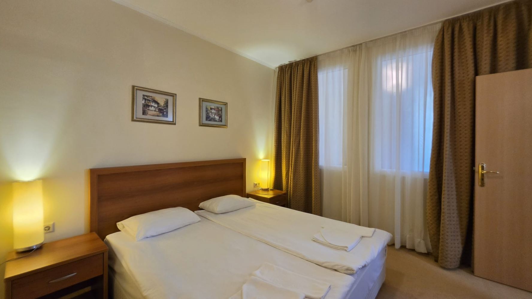 Prostorný apartmán s jednou ložnicí v první linii u moře v Pomorie