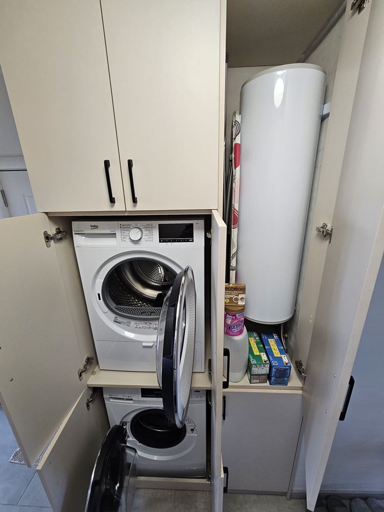 Prostorný a světlý byt se dvěma ložnicemi a dvěma velkými terasami v Meden Rudnik – ideální pro rodinu nebo investici