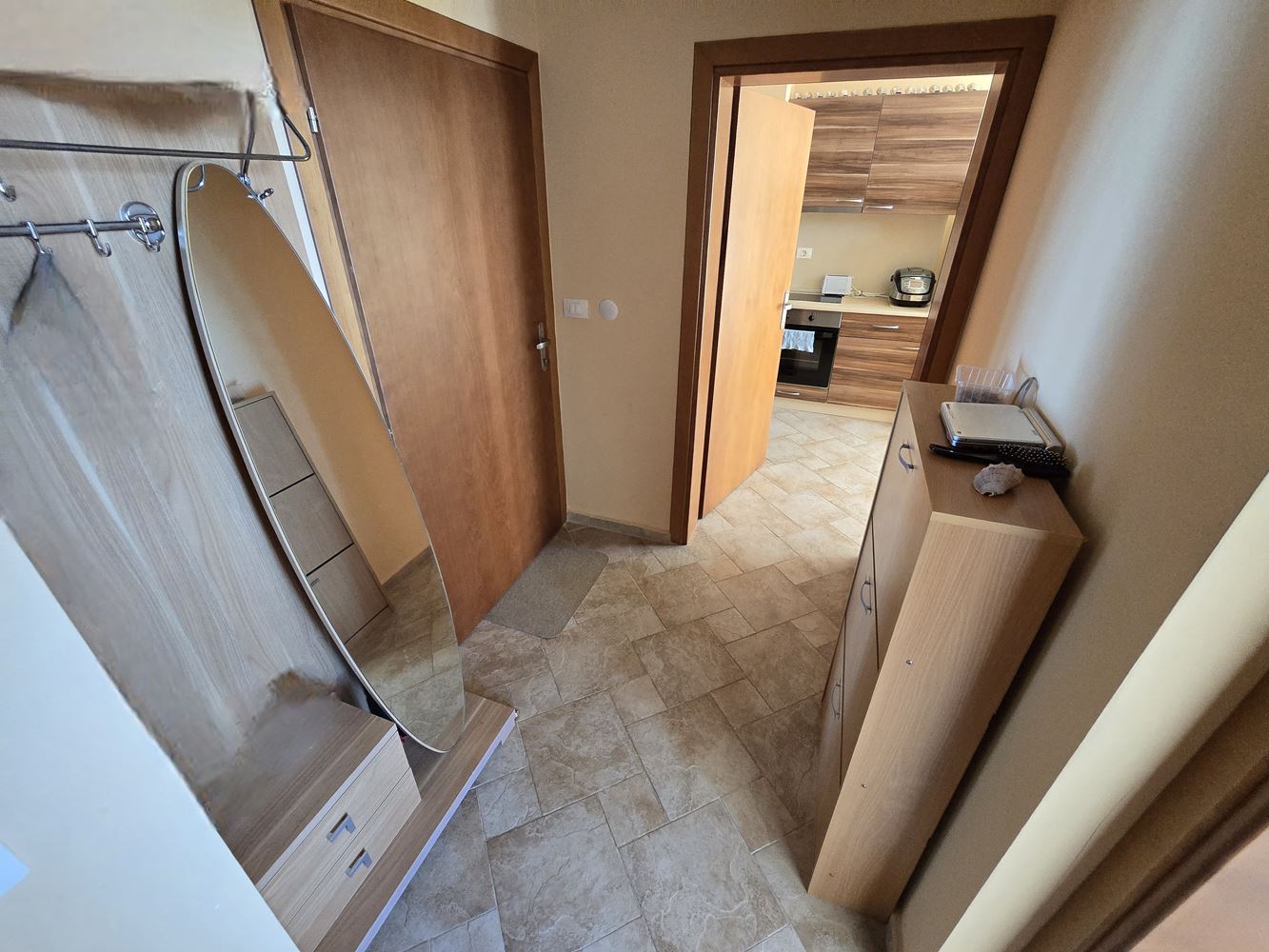 Panoramatický výhled na moře v první linii – zařízený byt s jednou ložnicí ve Sveti Vlas