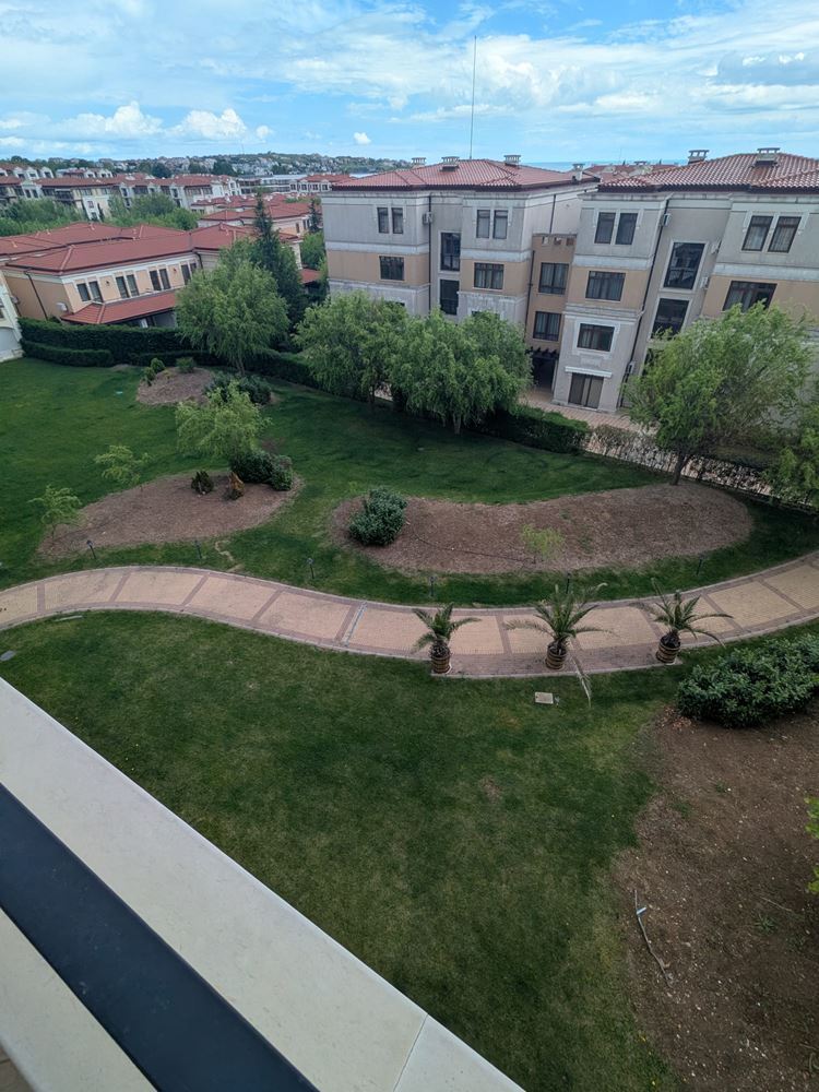 Apartmán s jednou ložnicí a částečným výhledem na moře v luxusním komplexu s vlastní infrastrukturou v Sozopolu