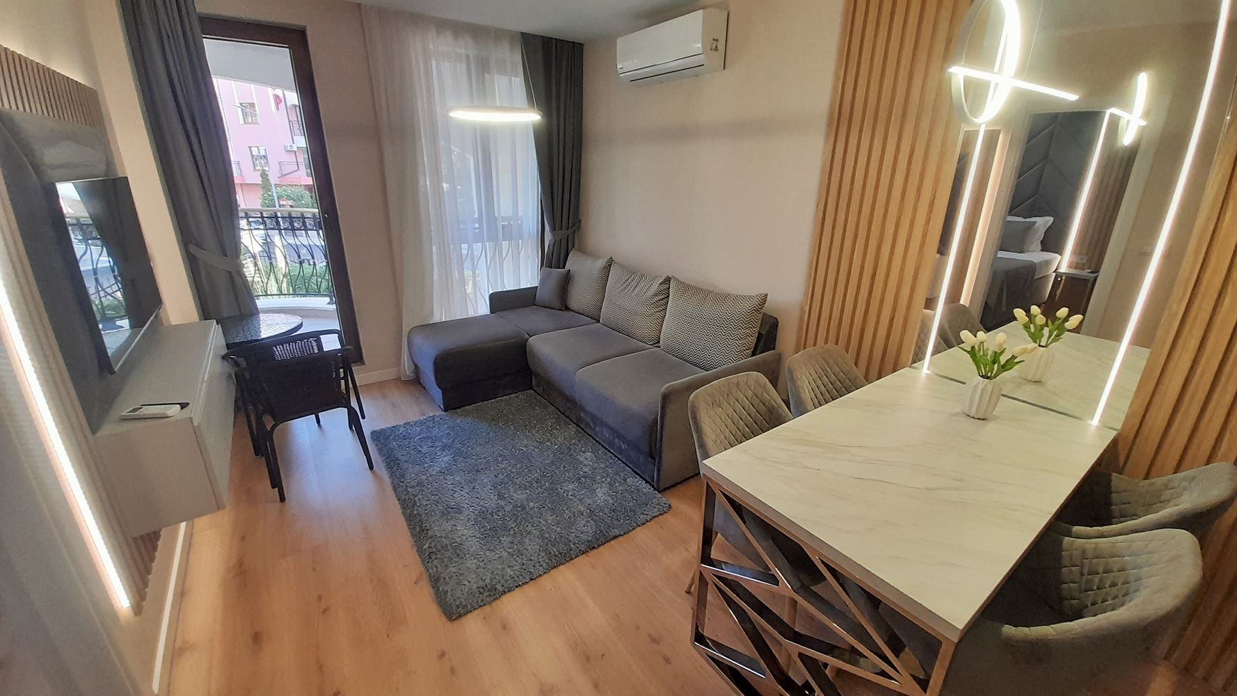 Apartmán s jednou ložnicí a výhledem na bazén v komplexu s působivou infrastrukturou ve Slunečném pobřeží