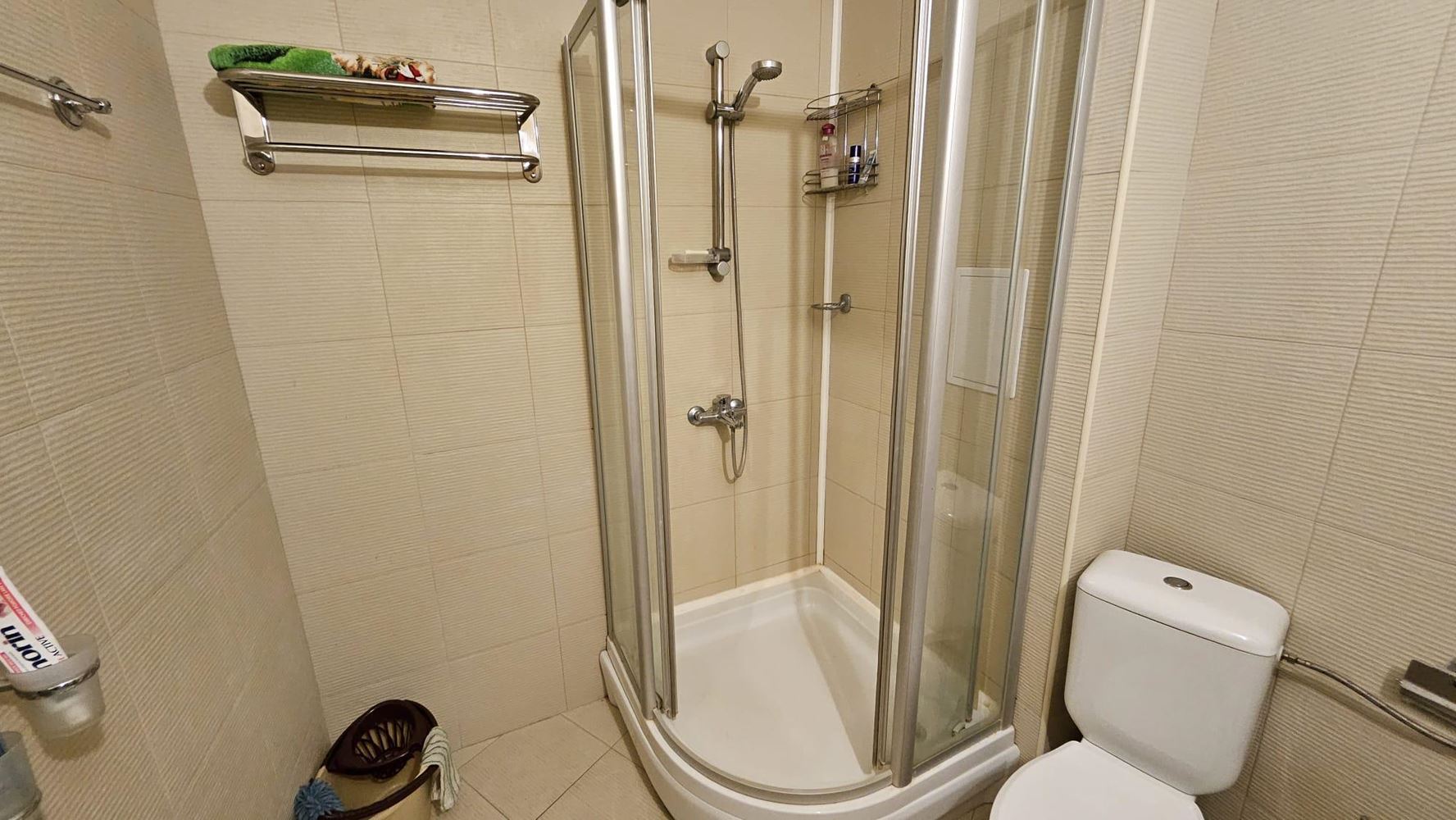 Byt s jednou ložnicí v komplexu na Slunečném pobřeží – komfort, SPA a skvělé zázemí