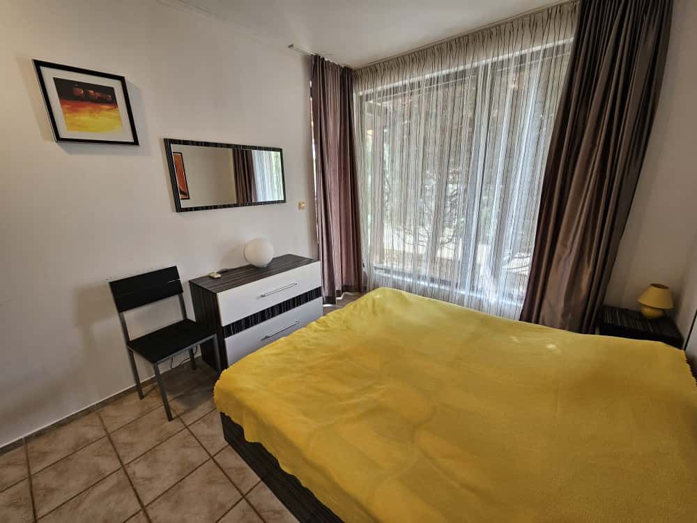 Apartmán s jednou ložnicí se zahradou a verandou v eko-komplexu u Slunečného pobřeží