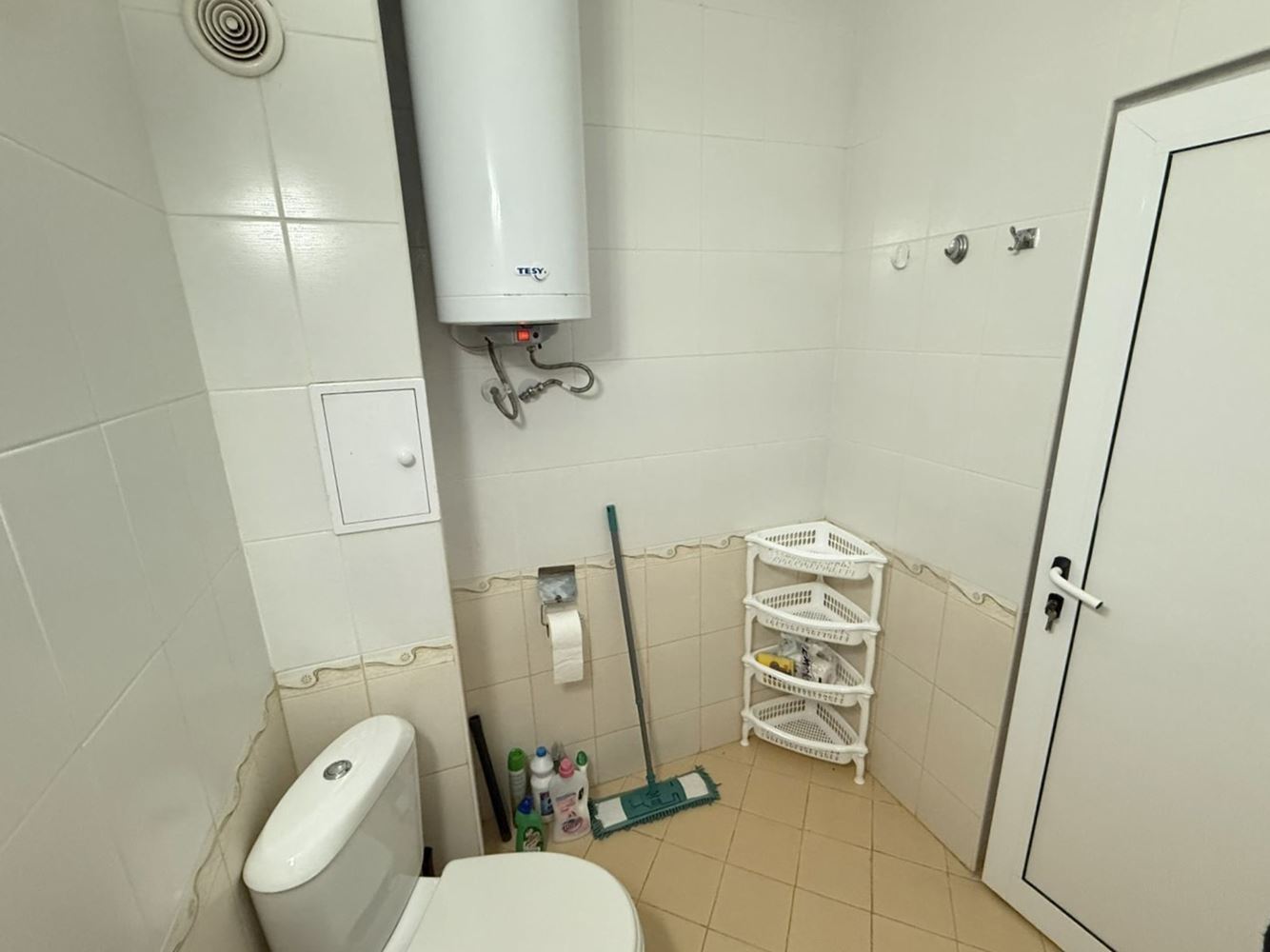 Dvouložnicový apartmán s výhledem na moře ve Sveti Vlas – skvělá investice do hotové nemovitosti