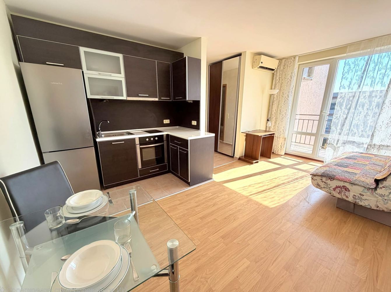 Světlý a teplý apartmán s jednou ložnicí u aquaparku v Sunny Beach – výborná investice k pronájmu