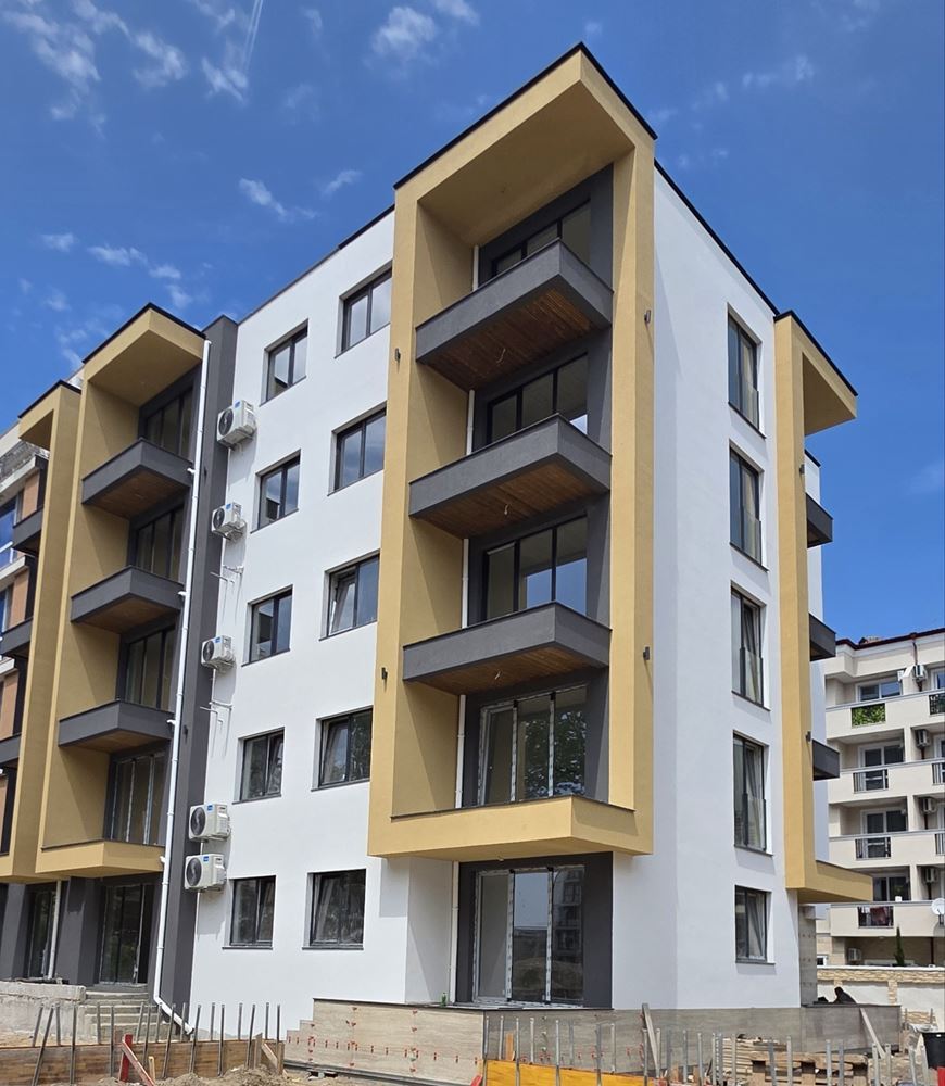 Nový apartmán s jednou ložnicí v moderním komplexu ve Slunečném pobřeží