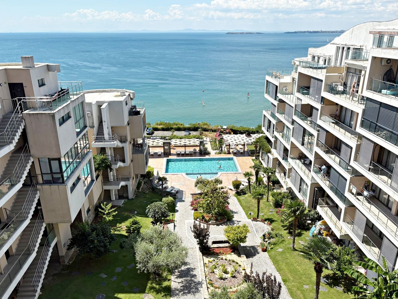 Luxusní apartmán s jednou ložnicí s panoramatickým výhledem na moře v první linii ve Sveti Vlas