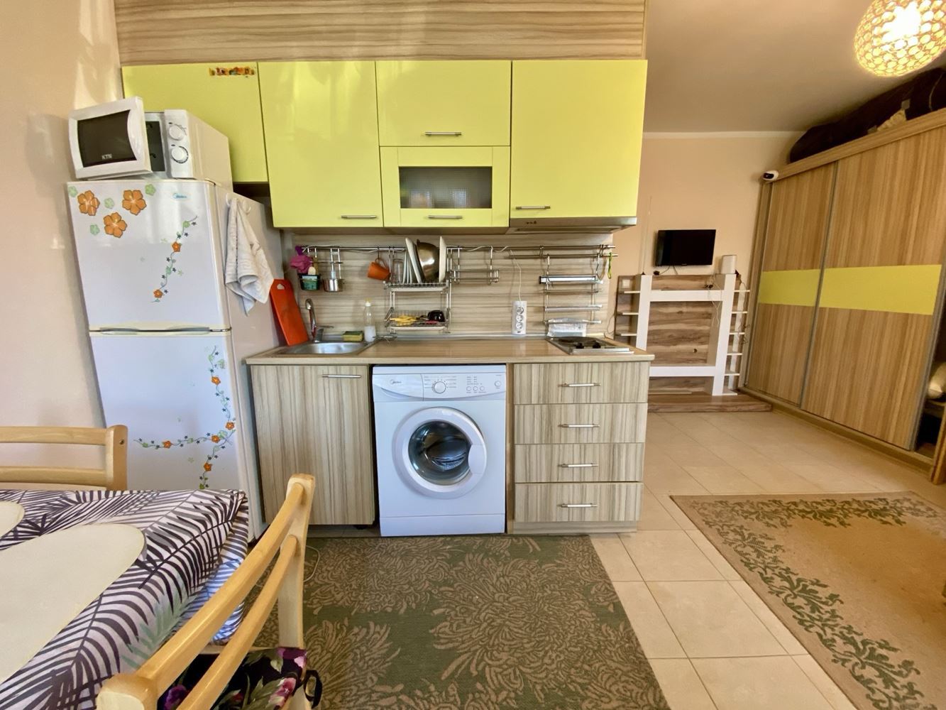 Výborná investice – prostorné studio připravené k nastěhování blízko Slunečné pobřeží