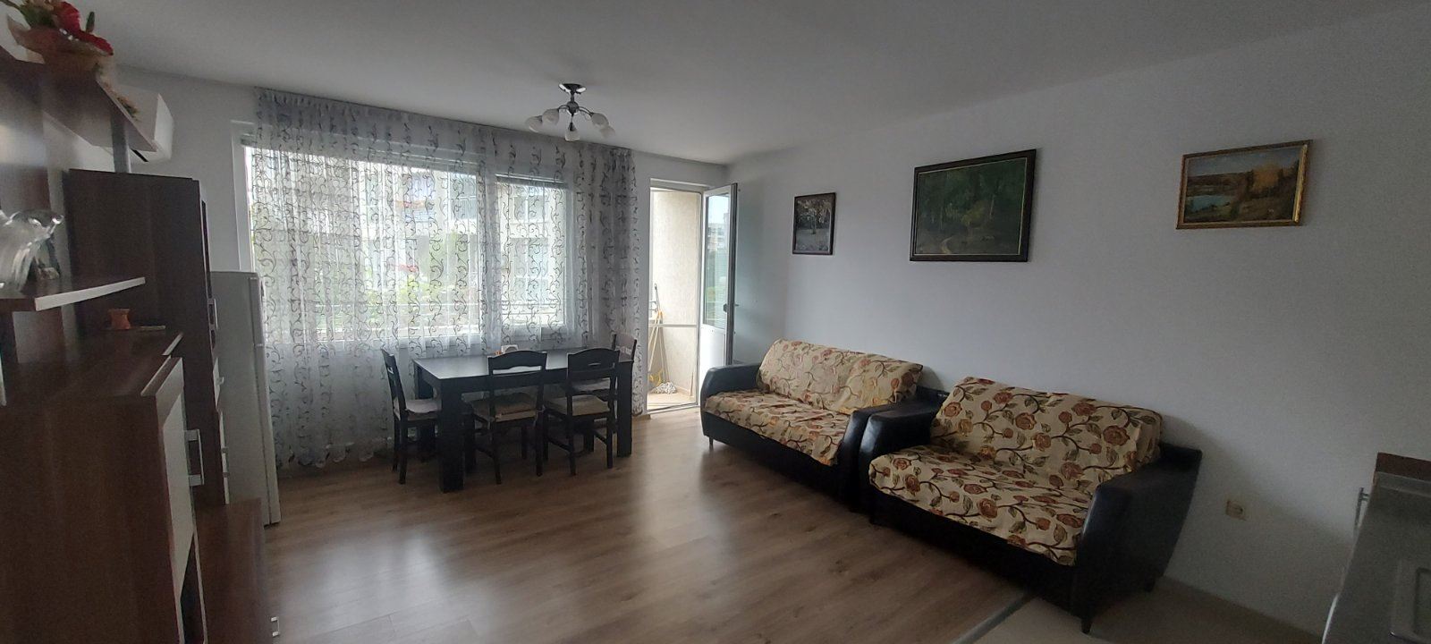 Apartmán s jednou ložnicí ve Sveti Vlas s nízkým poplatkem za údržbu a vybavením pro celoroční využití