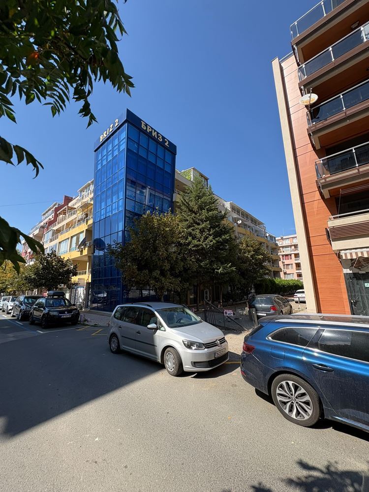 Výborná nemovitost pro dovolenou a investici 200 metrů od moře