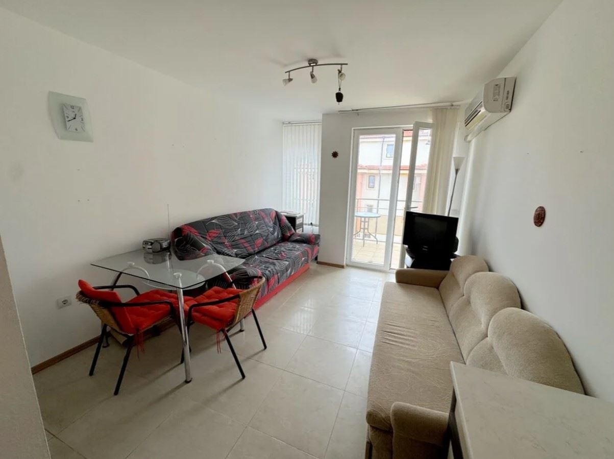 Garsoniera la 50 de metri de mare în Ravda – o oportunitate excelentă pentru propria locuință la mare și investiție