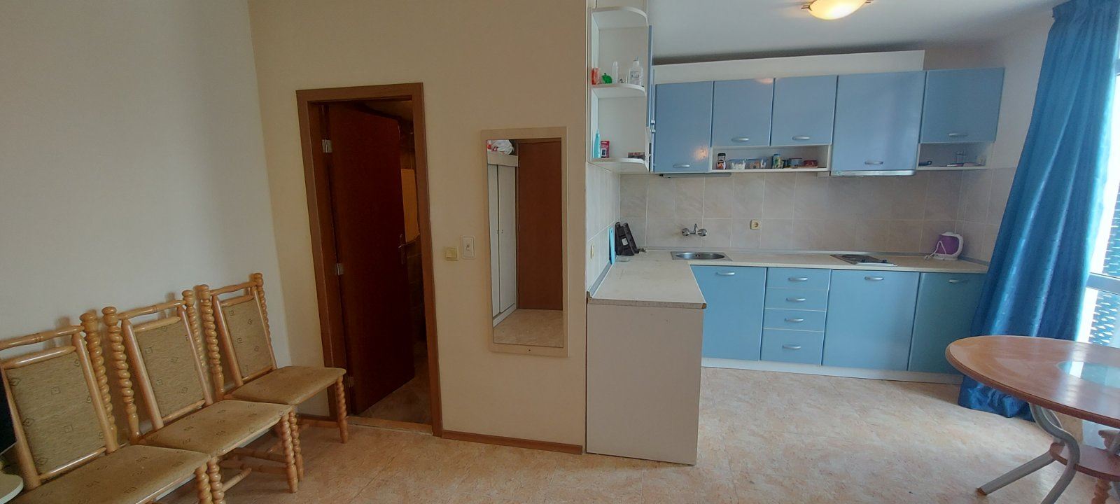 Prostorné zařízené studio v moderním komplexu pouhých 300 metrů od moře na Slunečném pobřeží