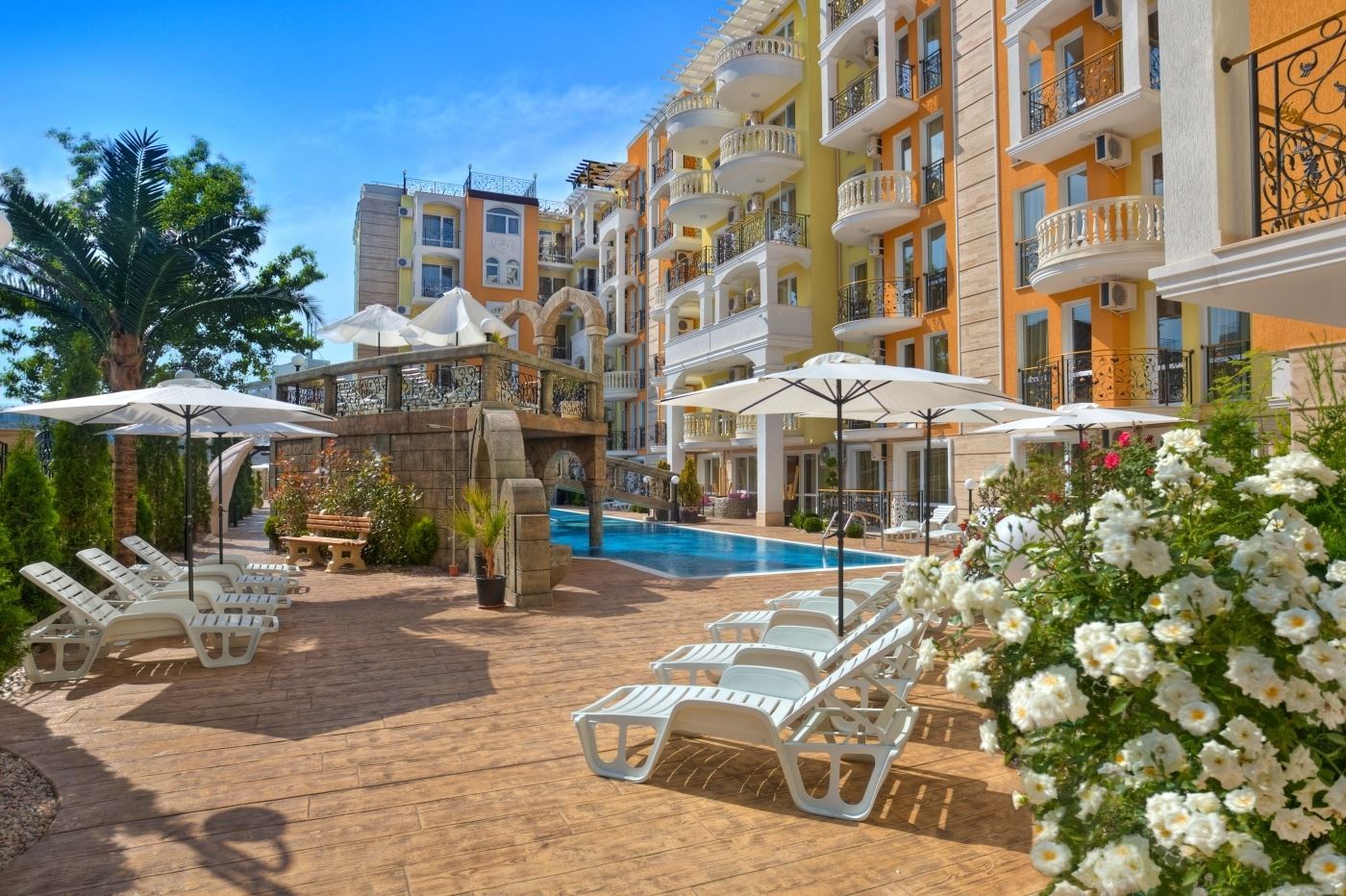 Luxusní jednopokojový apartmán v prestižním komplexu na Slunečném pobřeží