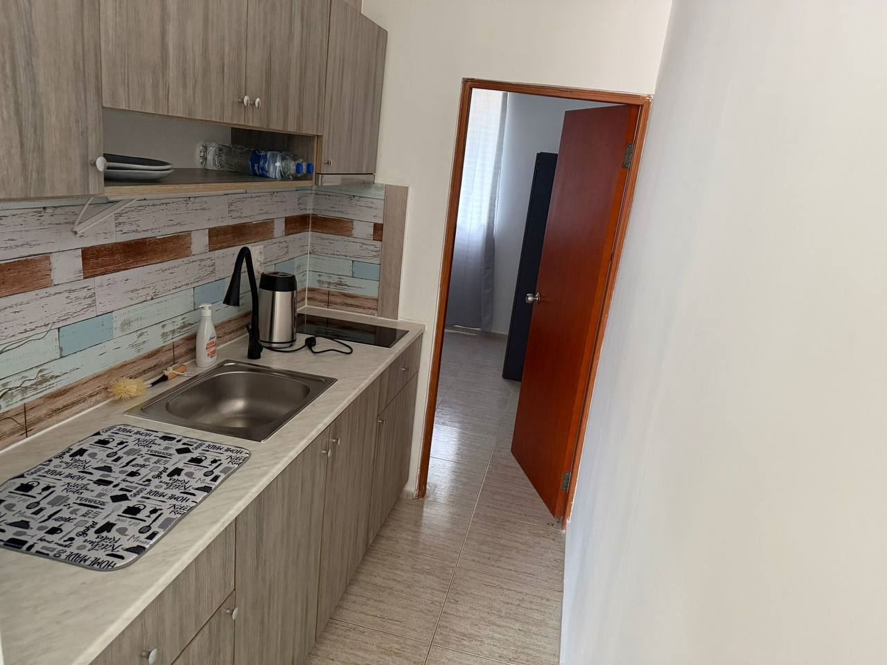 Byt s jednou ložnicí v Sunny Beach s vynikajícími vybaveními a blízko pláže