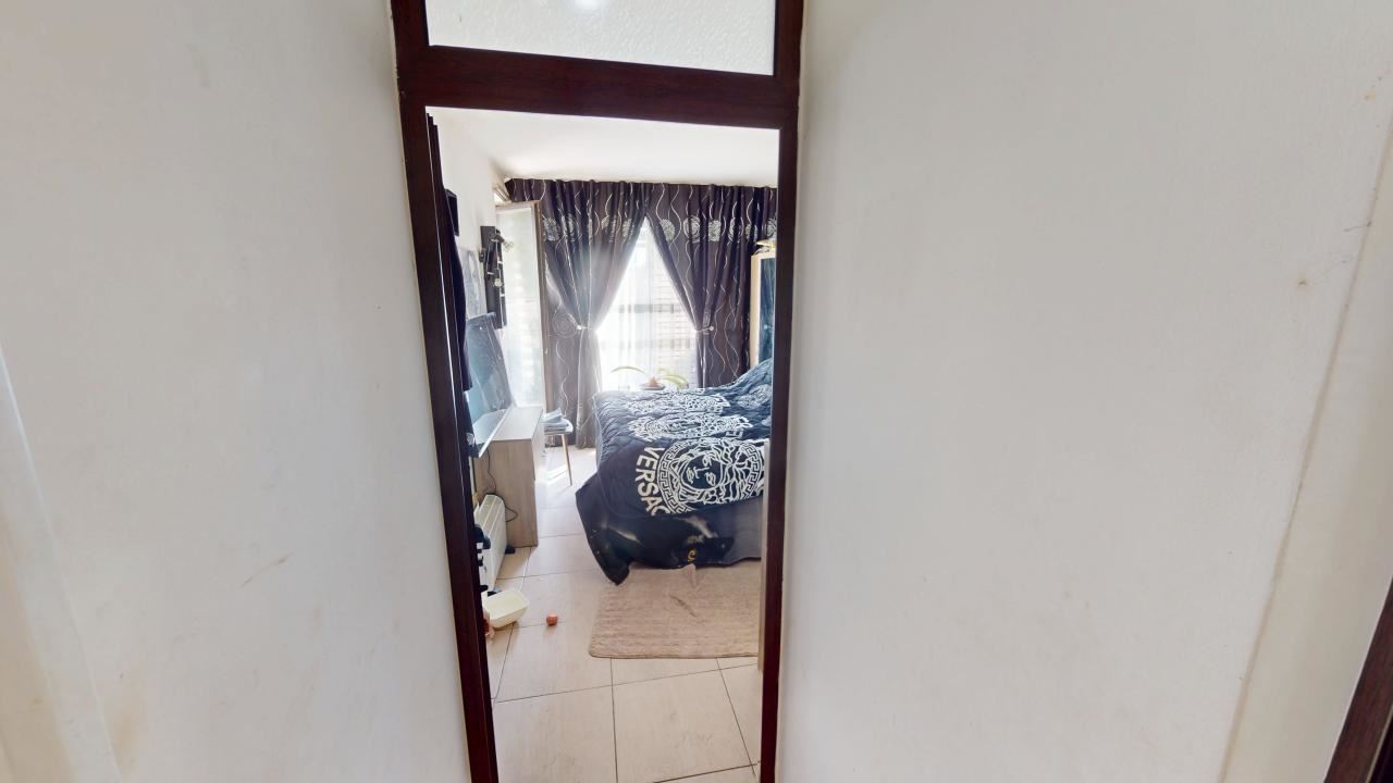 Krásný apartmán se dvěma ložnicemi a terasou ve Slunečném pobřeží