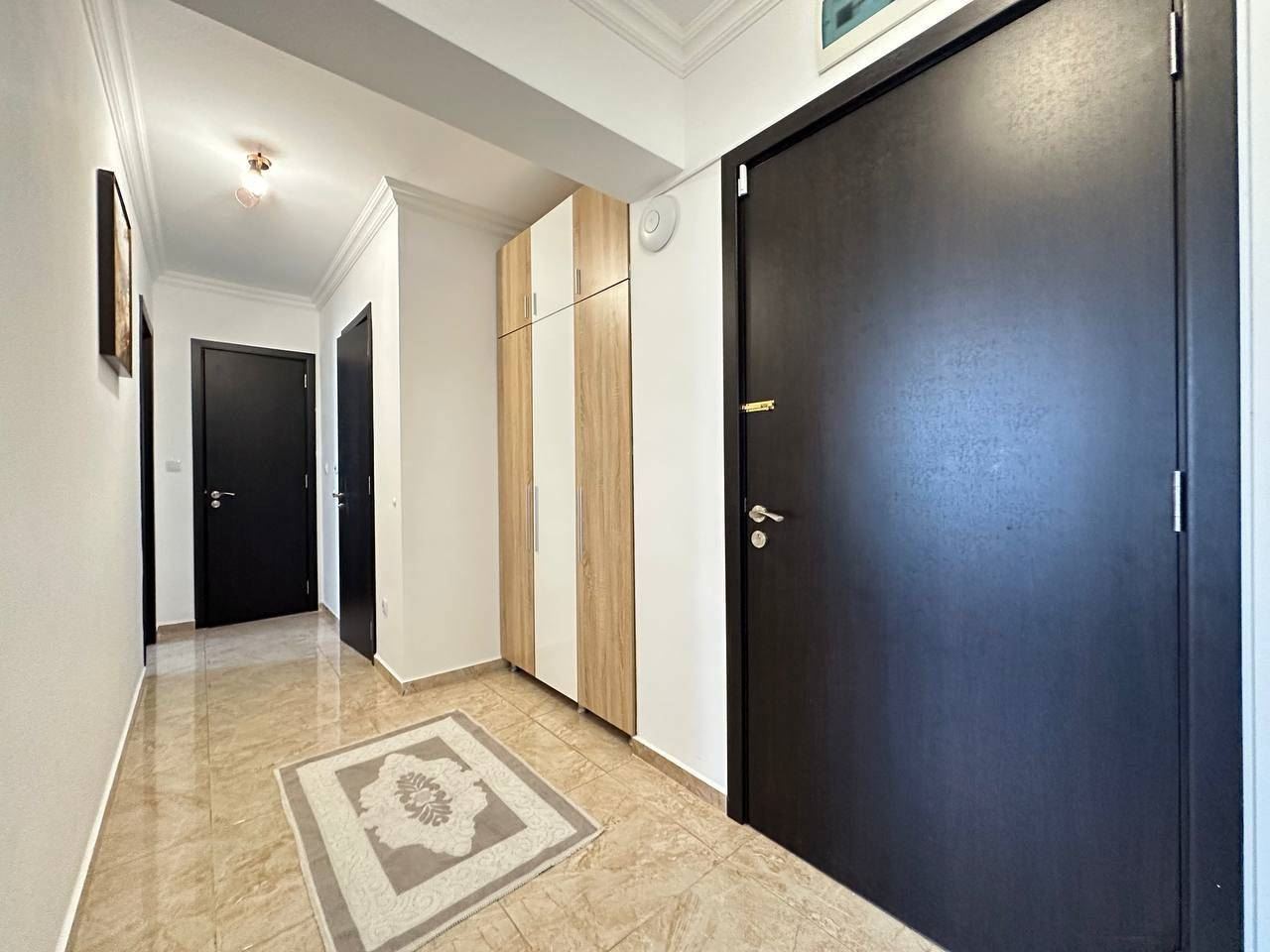 Apartmán se dvěma ložnicemi a výhledem na moře 200 m od pláže ve Sveti Vlas