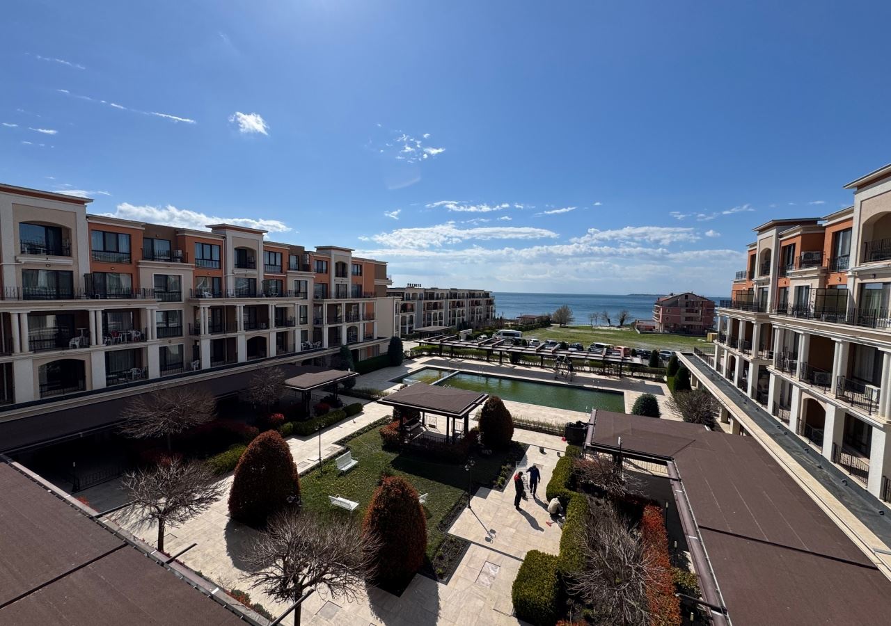 Studio v první linii u moře s výhledem na moře v luxusním komplexu – plně zařízené a připravené k užívání