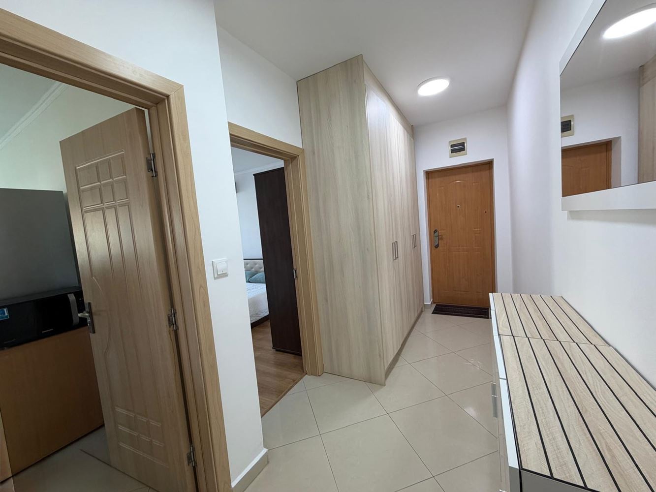 Mořské pohodlí a útulnost ve Sveti Vlas – apartmán s jednou ložnicí připravený k nastěhování nebo investici