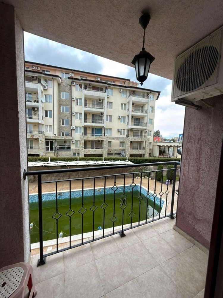 Prostorné zařízené studio na Slunečném pobřeží – jen 300 metrů od pláže