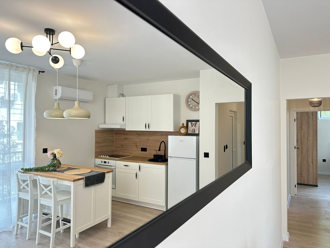 Luxusně zařízený apartmán s jednou ložnicí bez poplatku za údržbu na Slunečném pobřeží