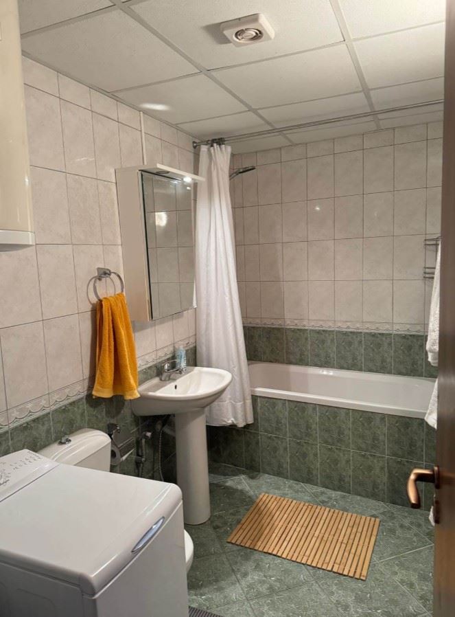 Prostorný apartmán se dvěma ložnicemi v první linii u moře v Ravdě – prostorný domov u moře s jedinečným výhledem