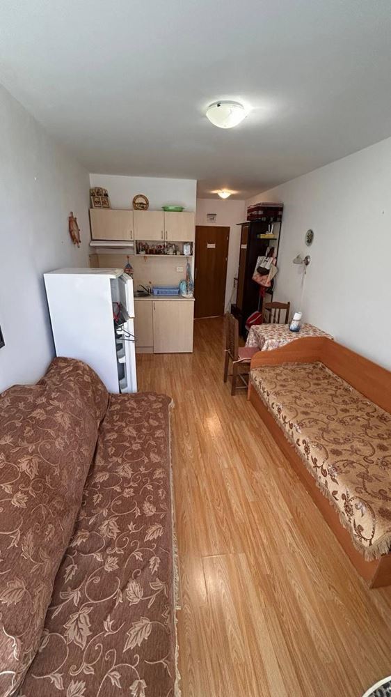 Útulné studio v klidném komplexu ve Slunečném pobřeží – komfort, zeleň a výborná lokalita