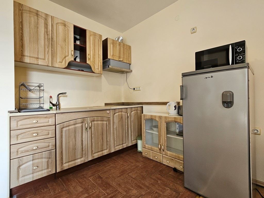 Apartmán s jednou ložnicí na první linii u moře v hlídaném komplexu v Elenite